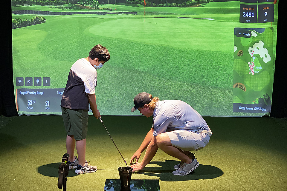 Union Square and Flatiron Guide: Five Iron Golf